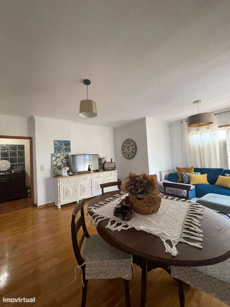 Apartamento T3+1 c/ terraço e lugar de garagem - Grande imagem: 5/14