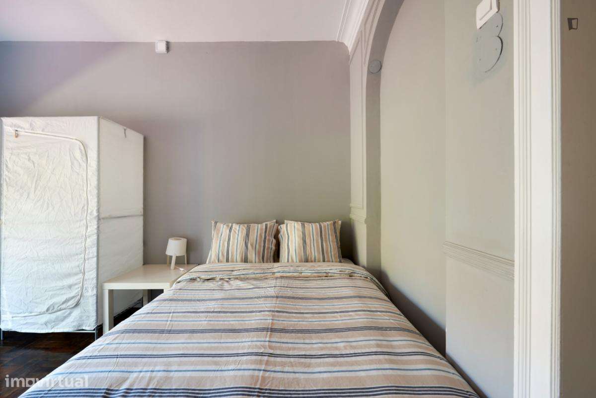 Quarto - localizado em Entrecampos Lisbon - Grande imagem: 3/10
