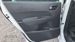 Peugeot 5008 1.6 BlueHDi Allure J17 - 31