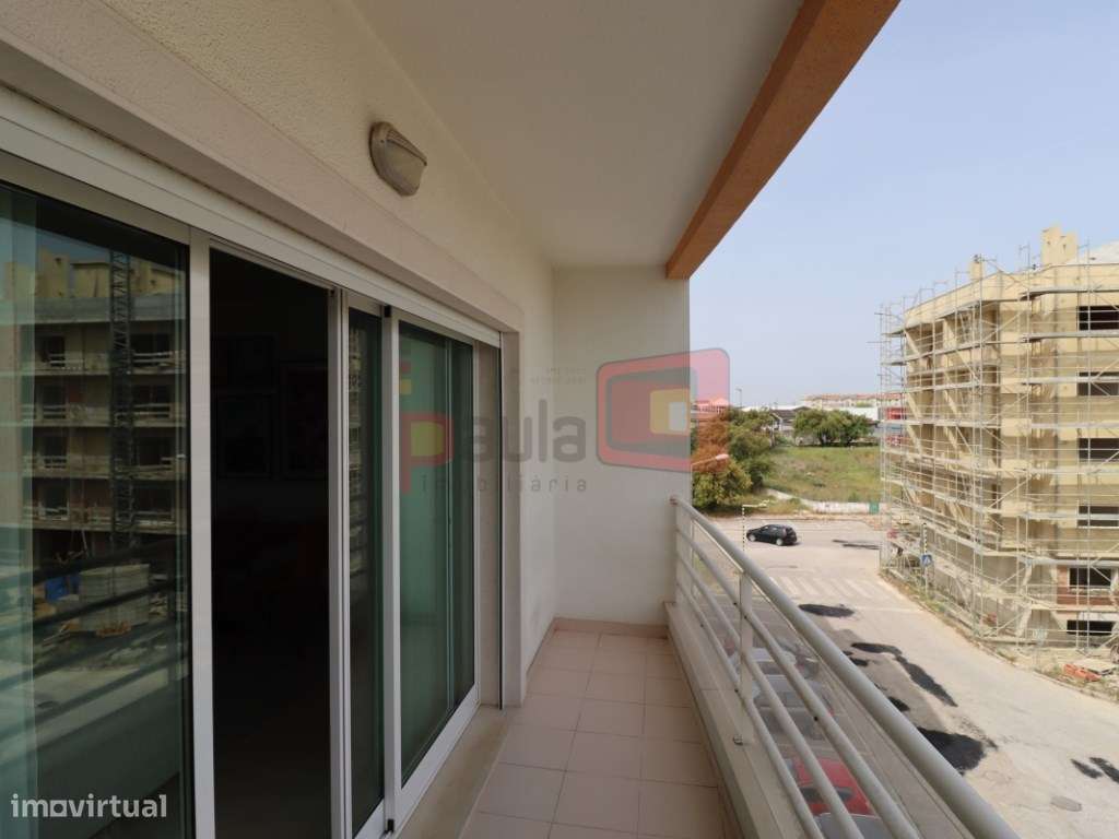 APARTAMENTO T3 MONTIJO COM PARQUEAMENTO E ARRECADAÇÃO-8