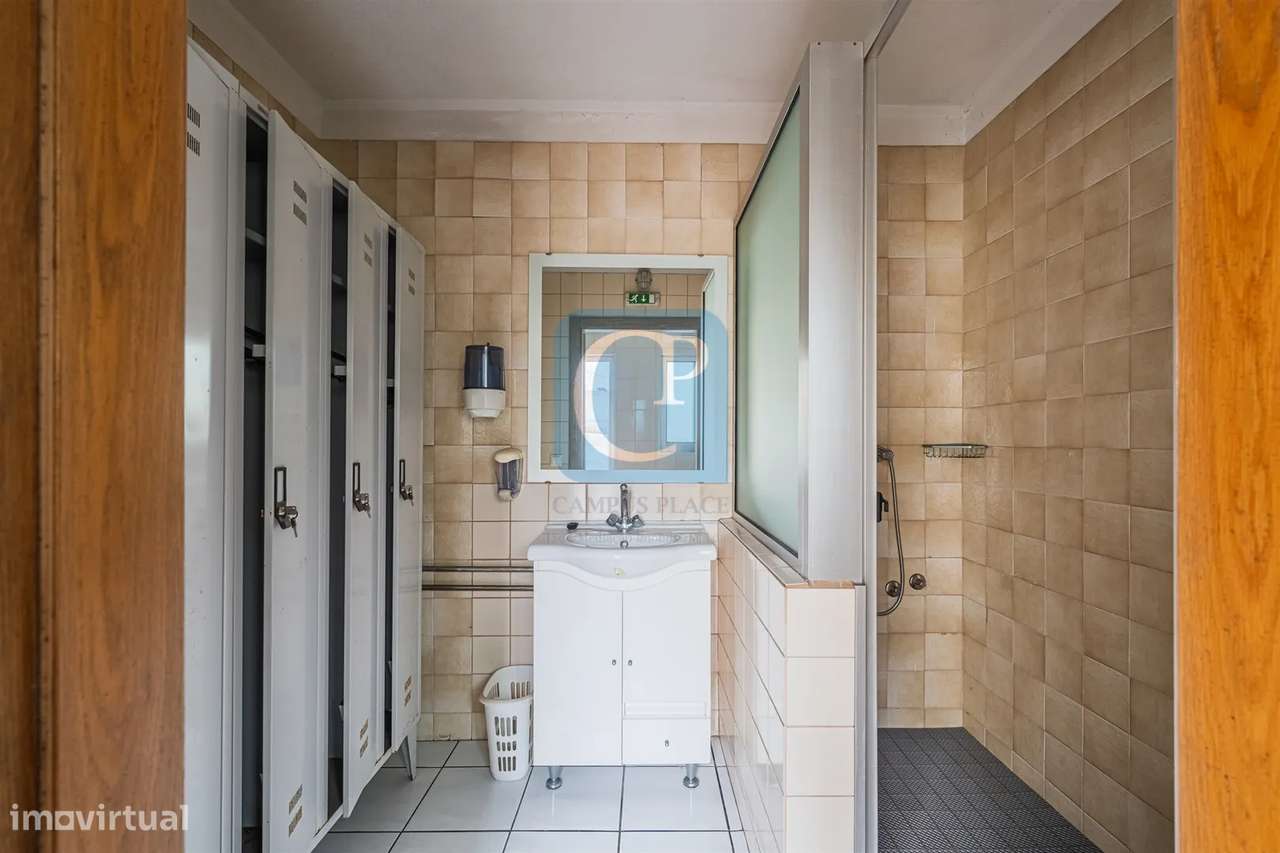 Moradia T3 com Restaurante, em Alfena, Valongo-14