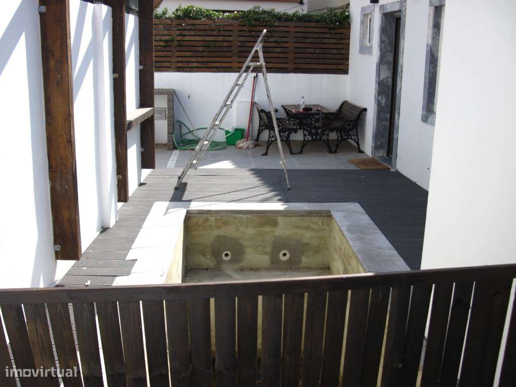 'Moradia T1 + 1' - Totalmente Remodelada centro de Alcochete - Grande imagem: 4/25