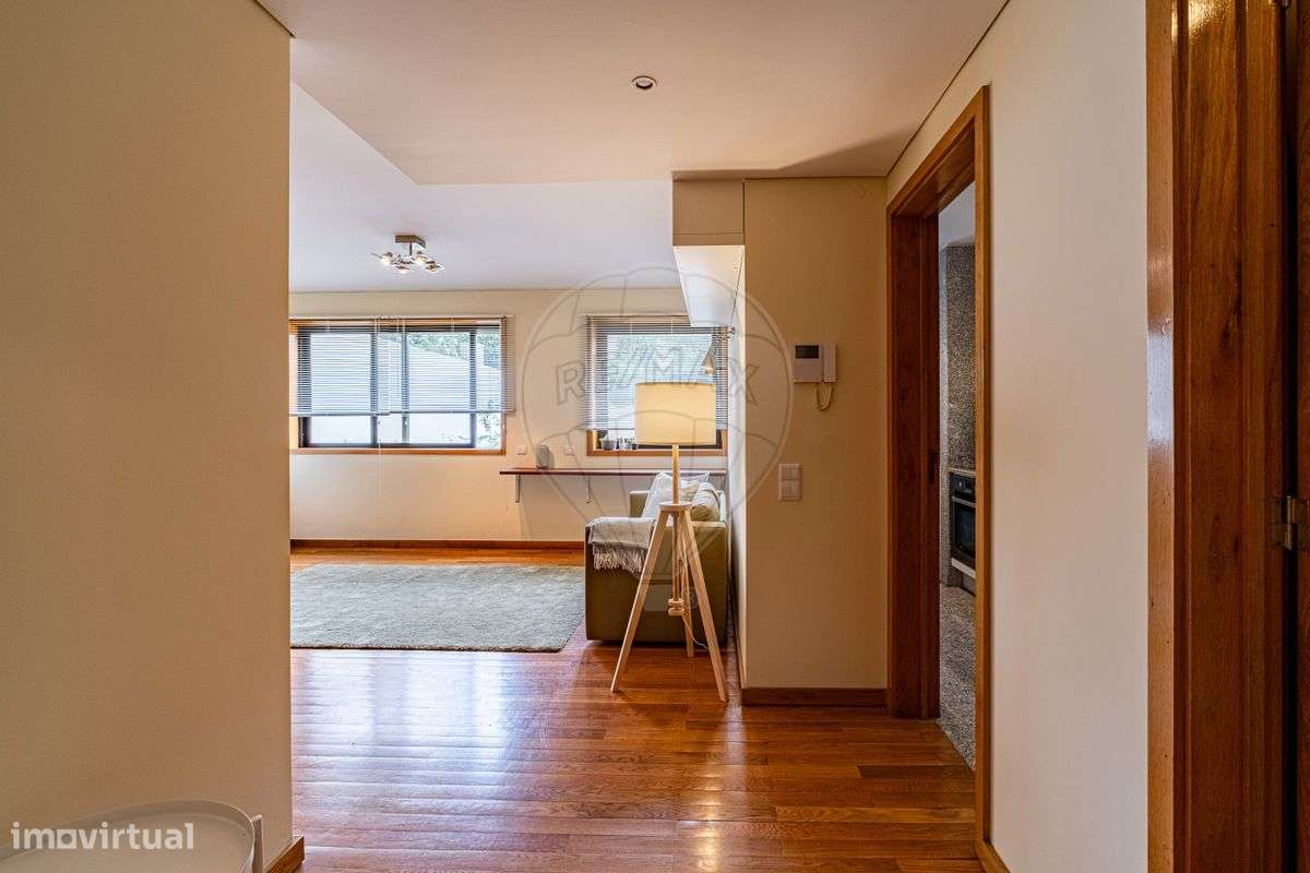 Apartamento T1 para arrendamento - Grande imagem: 2/20