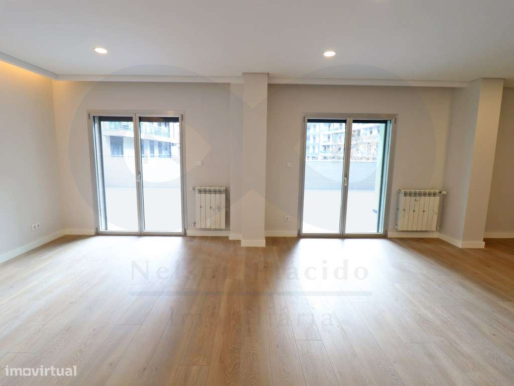 T4 CONSTRUÇÃO NOVA com terraço e garagem em Colinas do Cruzeiro - O...-21