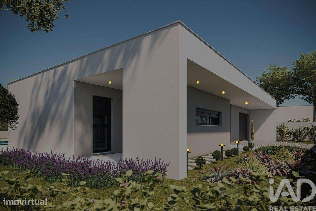 Casa / Villa T3 em Salir de Matos de 154,00 m2 - Grande imagem: 3/29