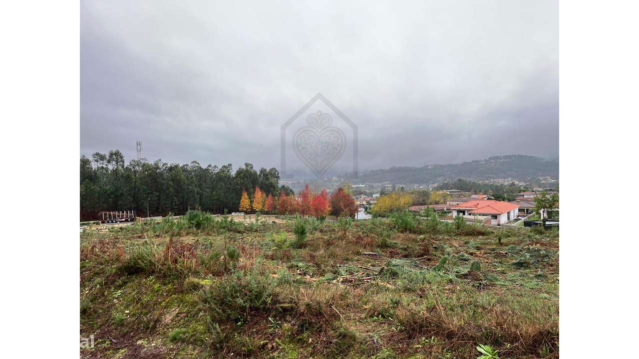 Oportunidade a 30 Minutos de Braga-8