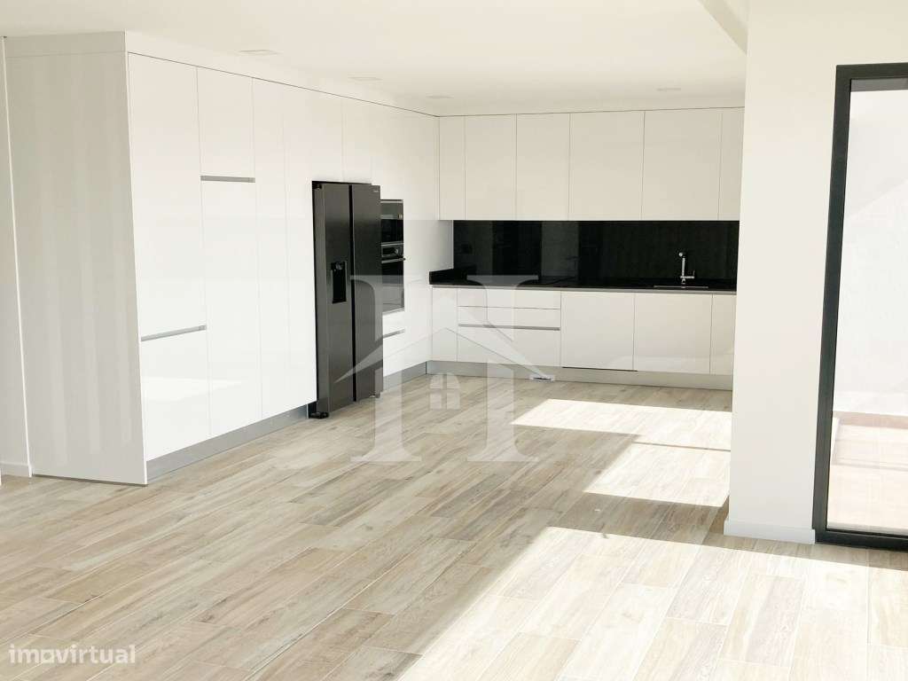 Apartamento T3 a 300 metros da Praia, em Atouguia da Baleia, Peniche - Grande imagem: 4/32