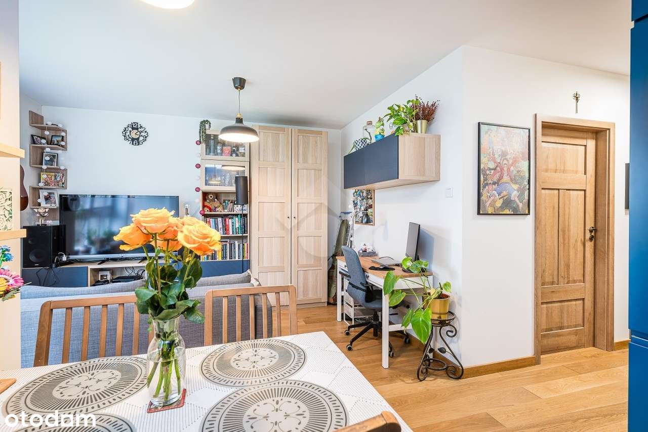 Dwupokojowe mieszkanie z ogrodem, miejscem postojowym i k.lokatorską-0