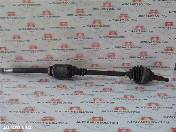 planetara dreapta renault trafic 2001 2011 - 1