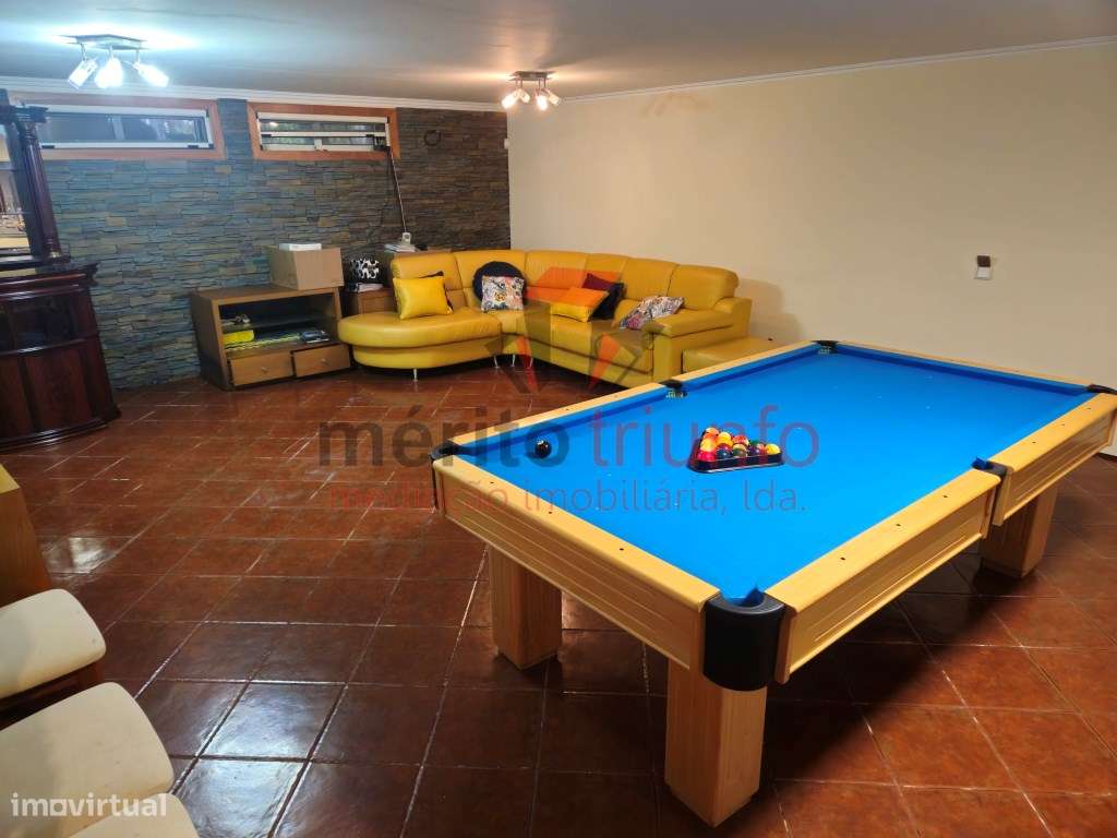 FANTÁSTICA MORADIA T3 C/ PISCINA - MANHENTE - BARCELOS-54