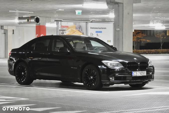 BMW Seria 7 740d xDrive - 3