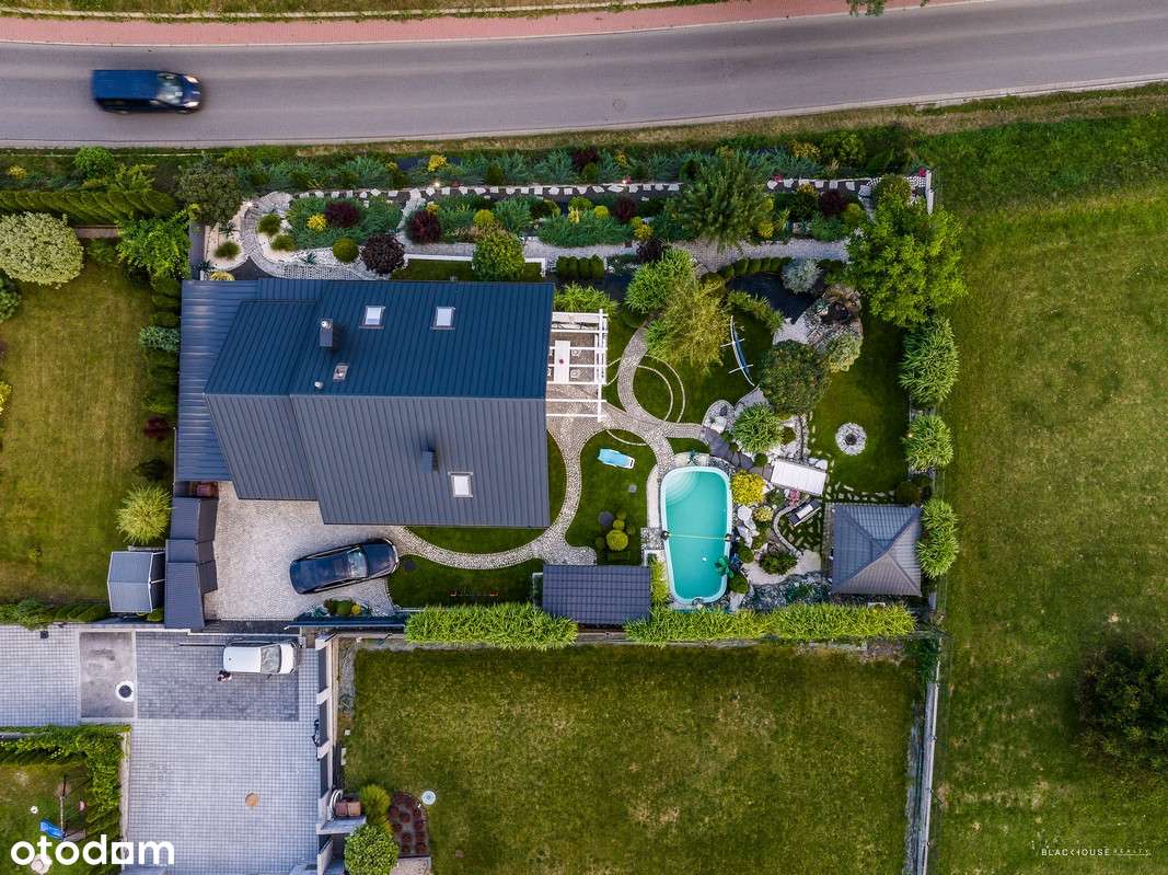 Dom wolnostojący z pięknym widokiem i basenem-4