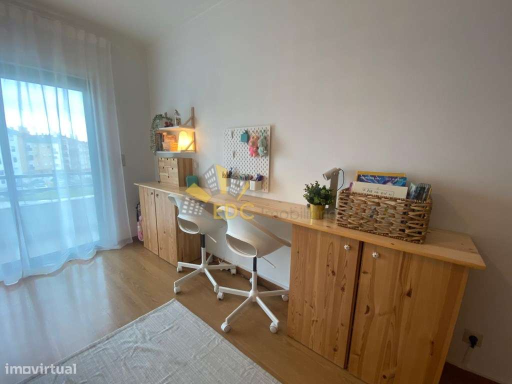 Apartamento Duplex T2+1 com Parqueamento, Arrecadação e Varanda | E...-28