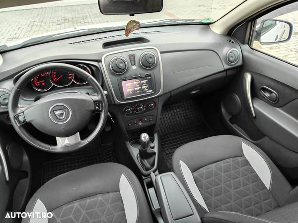 Dacia Sandero Stepway TCe 90 Prestige - 16