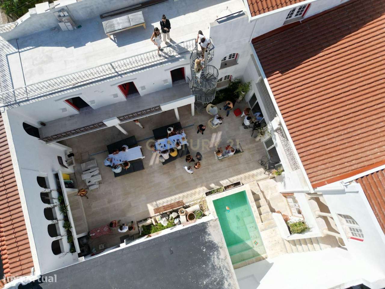 Um Pátio exclusivo na praia da Caparica-17