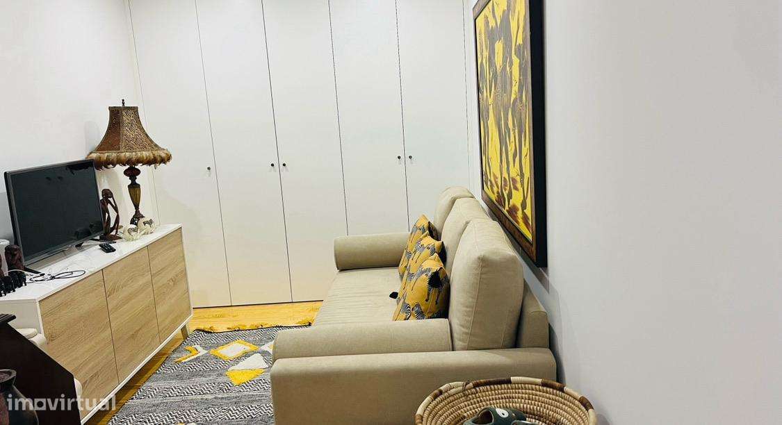 T2 +1 com Terraço  Zona Histórica Leça da Palmeira-25