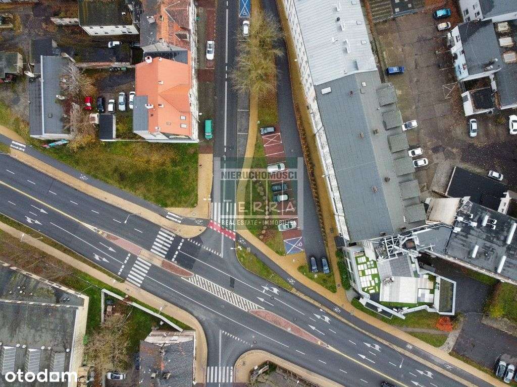 Lokal Usługowy W Centrum Miasta-7