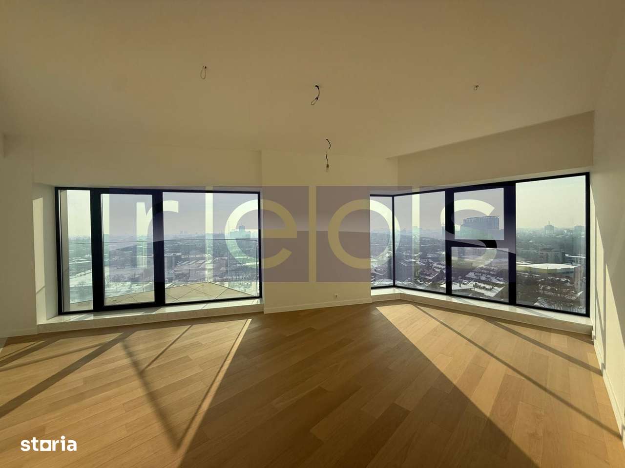 VANZARE 3 CAMERE | ONE VERDI | ETAJ SUPERIOR | 122 MP | LOC PARCARE