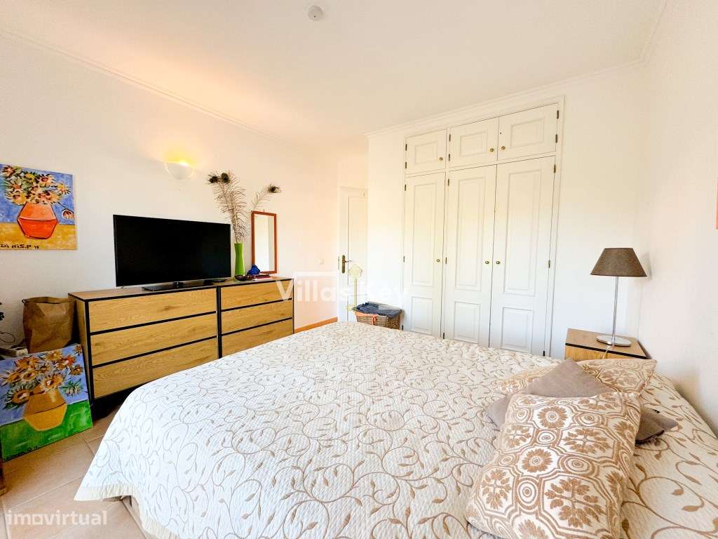 Charmoso apartamento com 3 quartos perto da praia - Grande imagem: 5/25