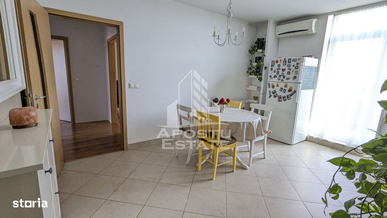 Penthouse cu 3 camere, 3 terase, zona Aradului - Imagine principală: 5/13