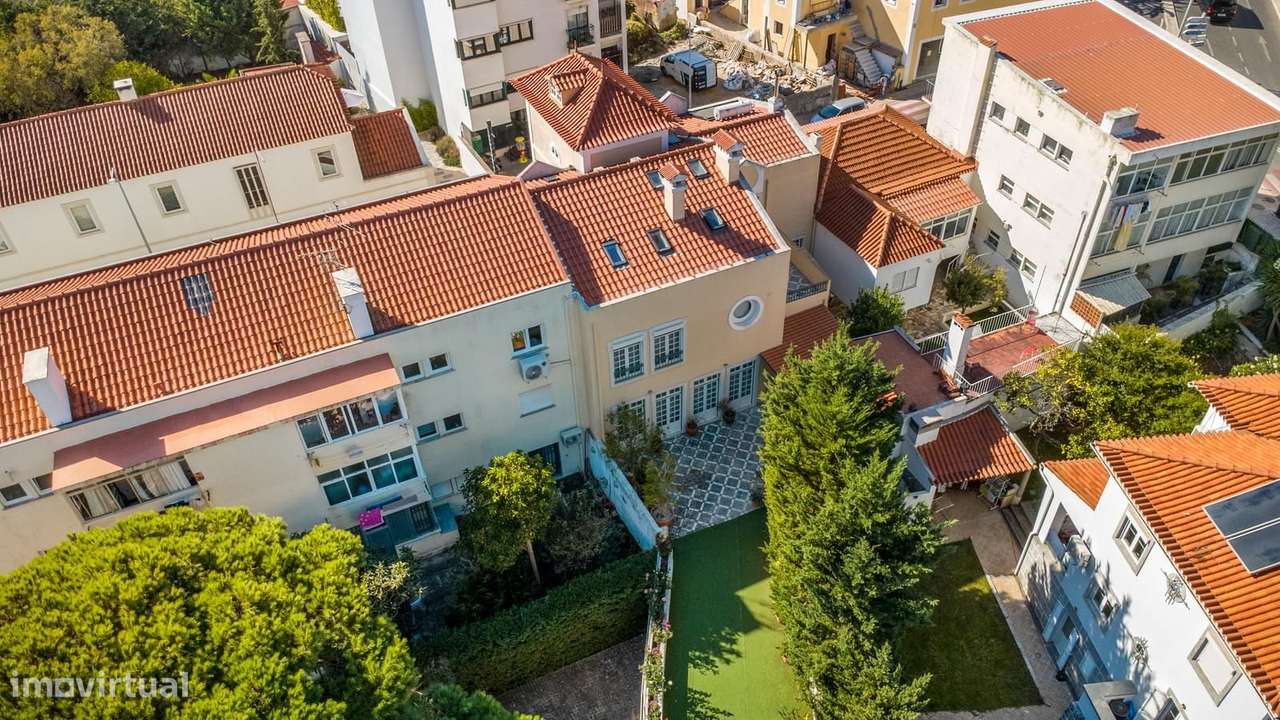 Moradia Isolada T5 com piscina, Parede, Cascais - Grande imagem: 2/48