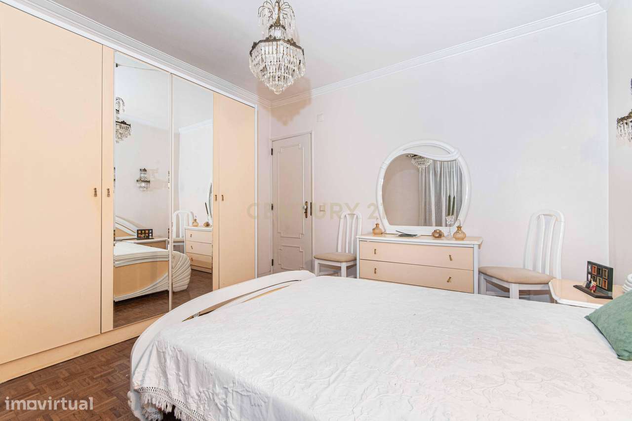 T3 na Sobreda da Caparica – Com Parqueamento e Arrecadação - Grande imagem: 4/24