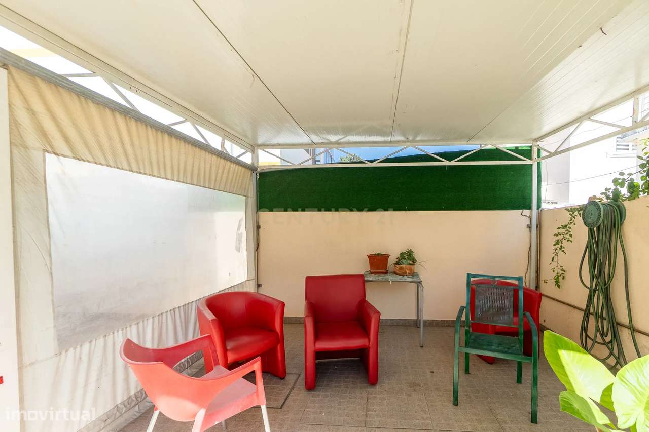 ERPI / RESIDÊNCIA SÉNIOR EM FUNCIONAMENTO | FOROS DE AMORA – SEIXAL-15