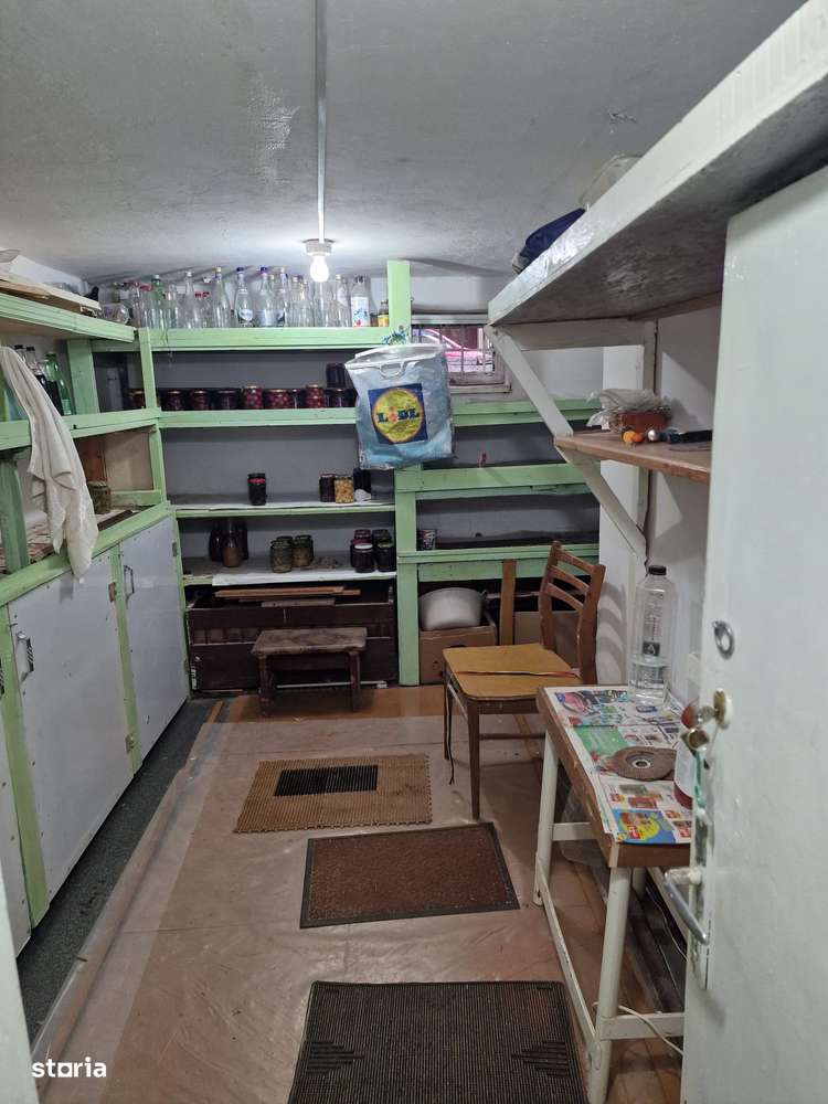 De vanzare apartament 3 camere ,et 4, zona centrală- Suceava-7