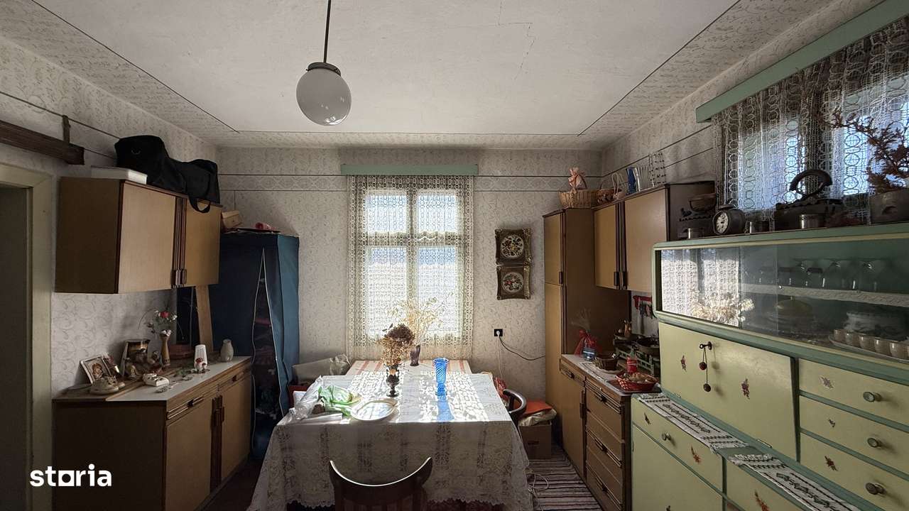 Casă veche și teren 373 mp , zonă bună în Câmpulung Moldovenesc-5