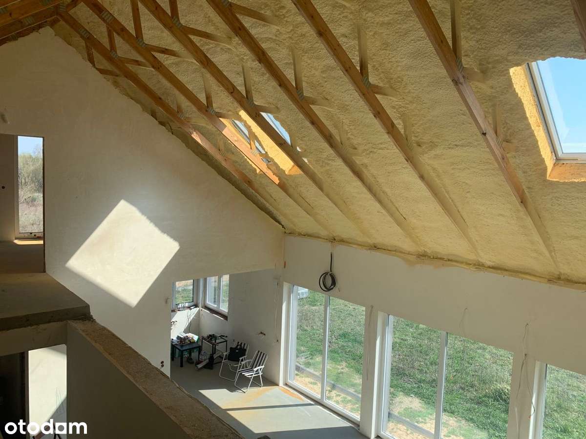 Nowoczesny dom z dużym salonem - Pełny obrazek: 5/19