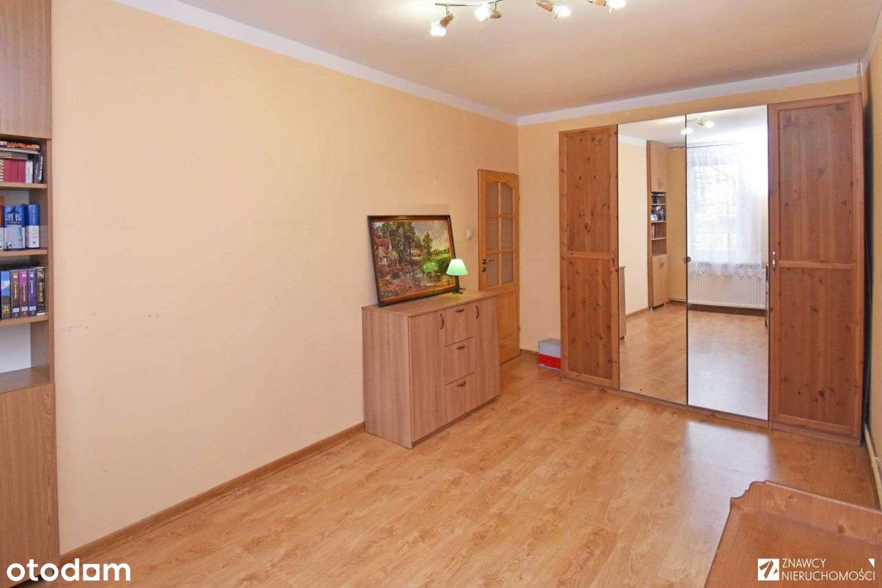 2 duże pokoje, świetna komunikacja z Katowicami-1