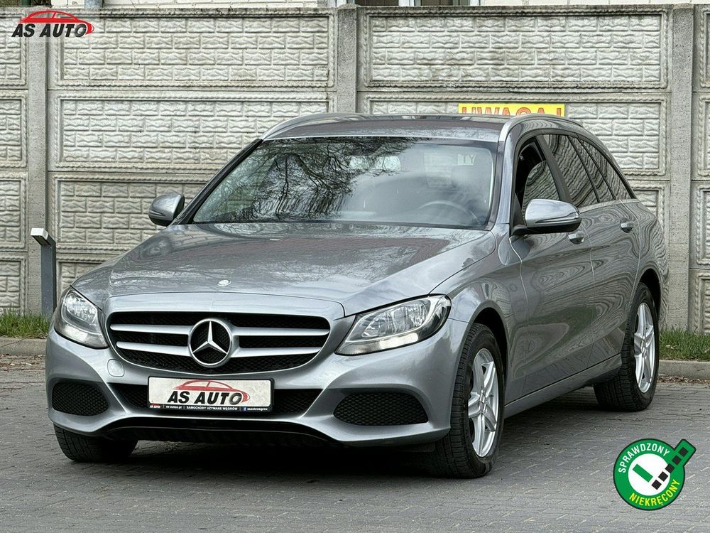 Mercedes-Benz C W205 200 (BlueTEC) d 7G-TRONIC 2015
