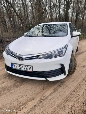 Toyota Corolla 1.6 Comfort - 6