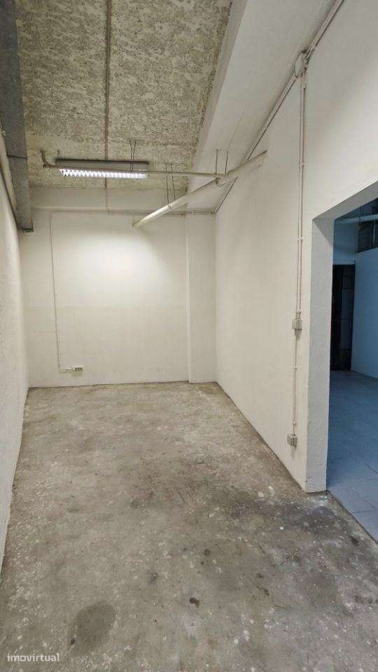 Garagem Individual para 2 Carros / Centro / Gaia - Grande imagem: 4/5