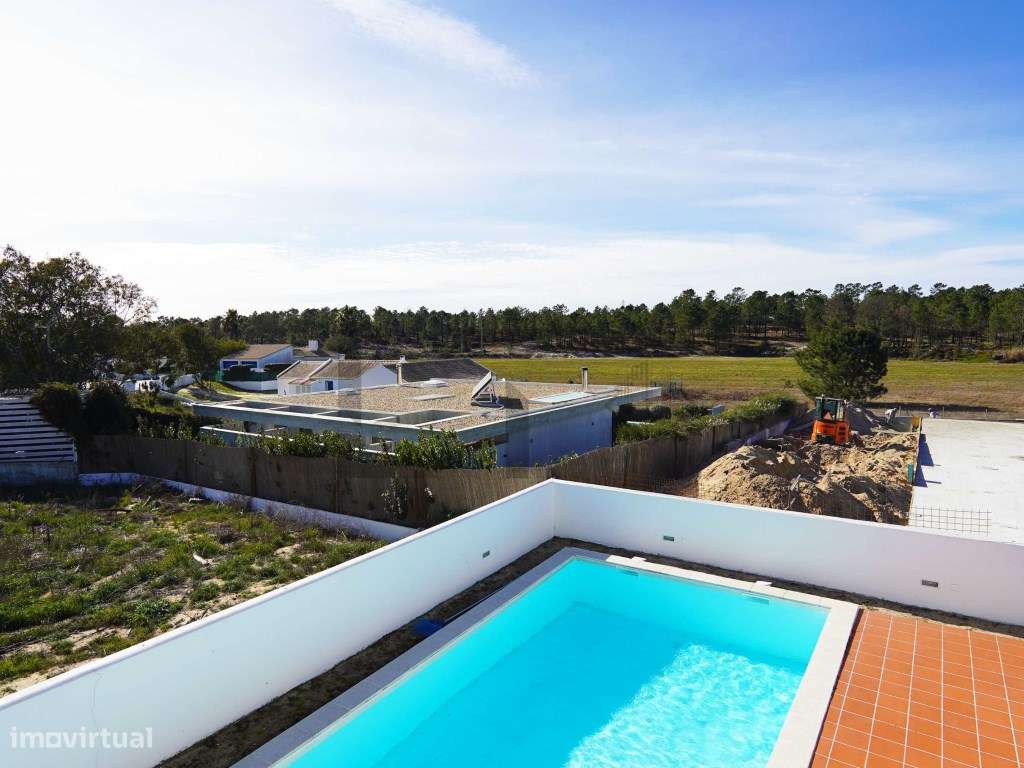 Moradia V4 com Piscina para Venda na Comporta-51