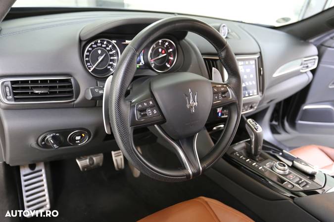 Maserati Levante - 33