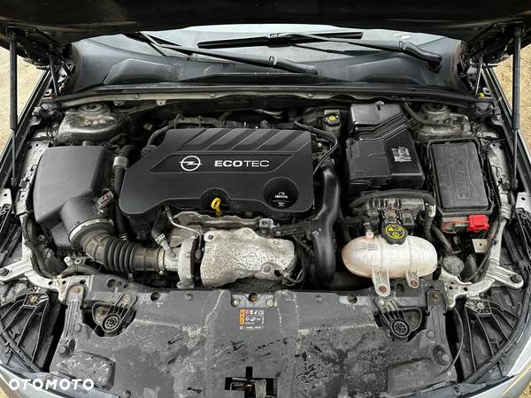 Opel Insignia 2.0 CDTI S&S - 12