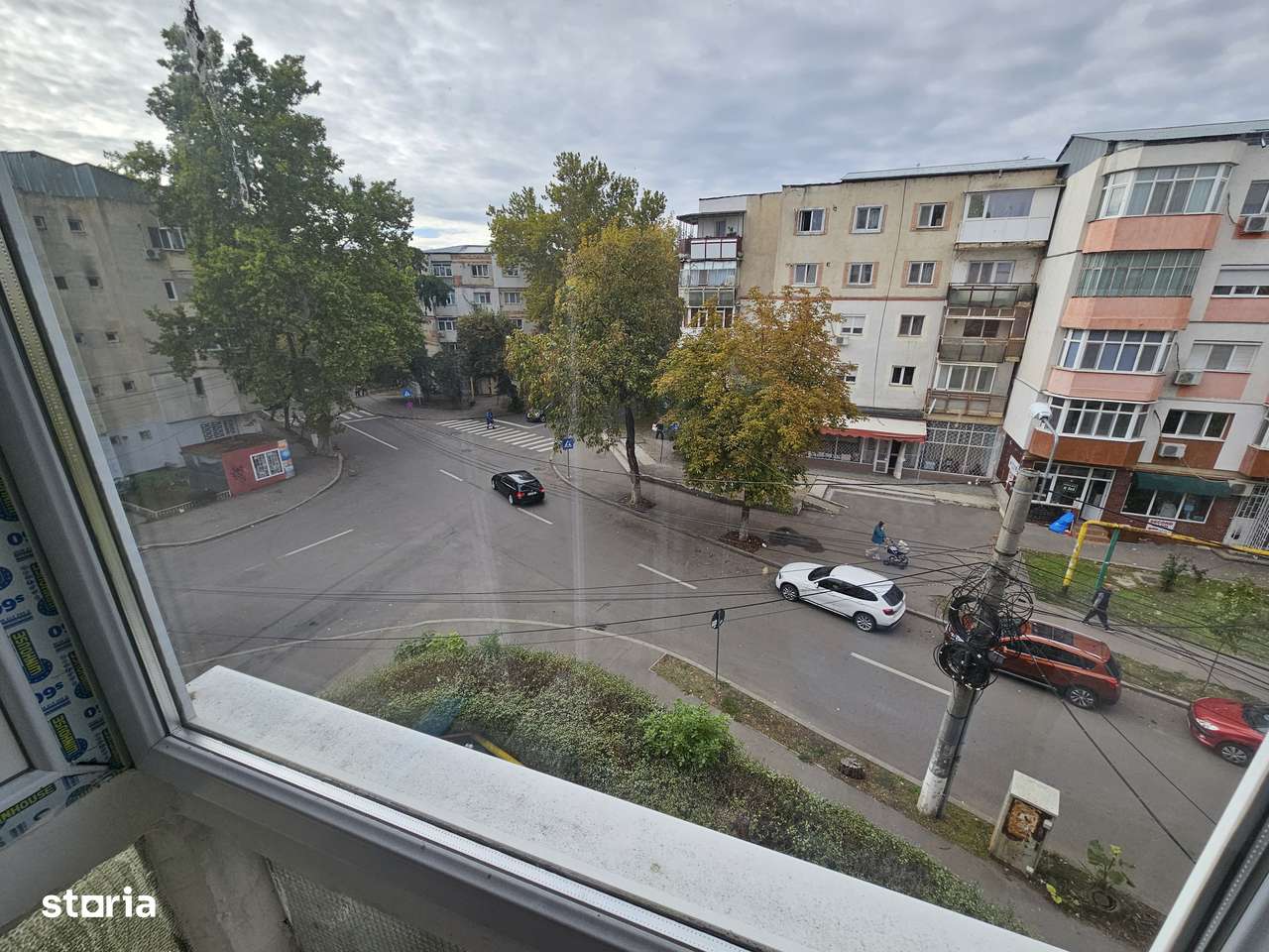 Vand ap cu 3 camere str. Dunarea - Posta 4-0