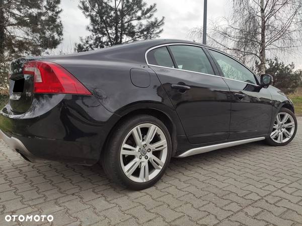 Volvo S60 T5 - 4