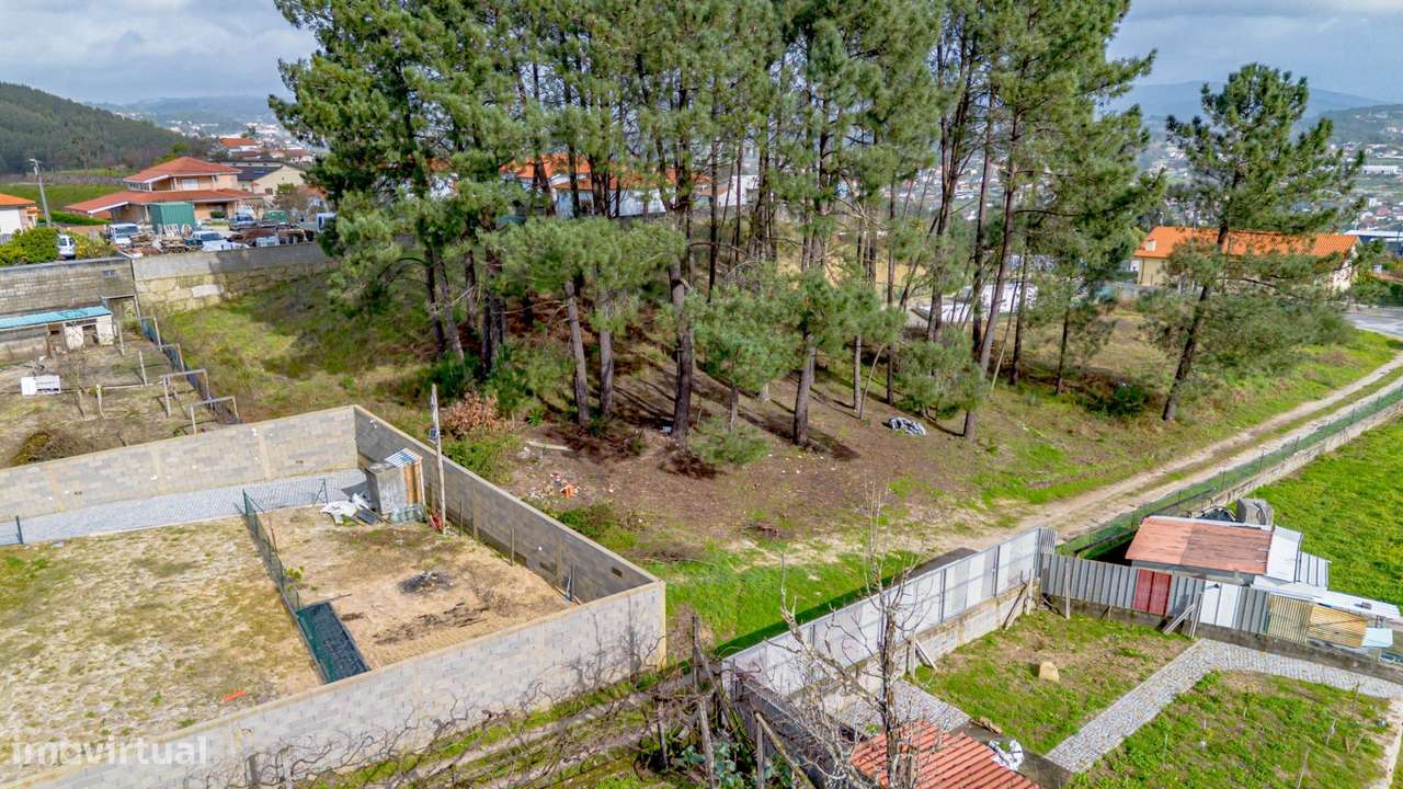 Terreno de Construção na rua Lamas de Couto, Fregim, Amarante-3