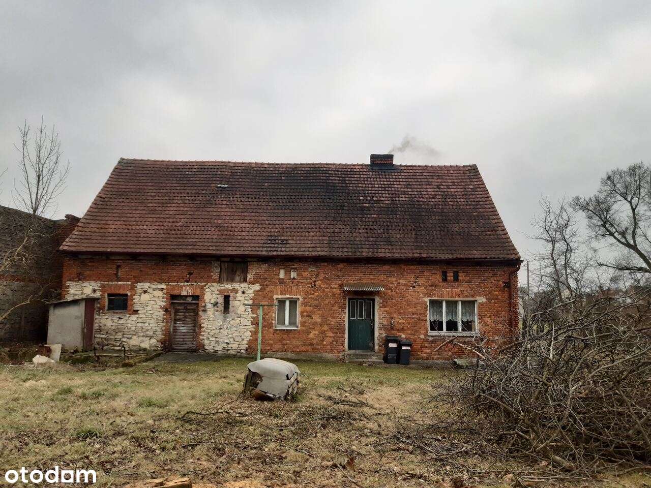 Dom do generalnego remontu z dużą działką budowlano-rolną-1