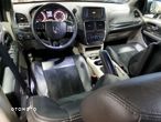 Dodge Grand Caravan - 8