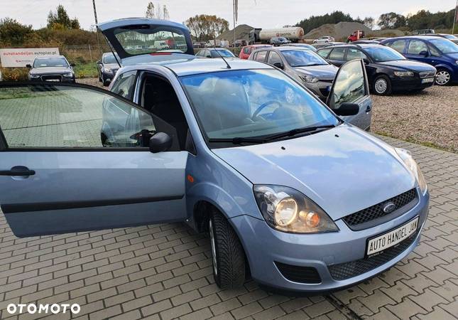 Ford Fiesta - 18