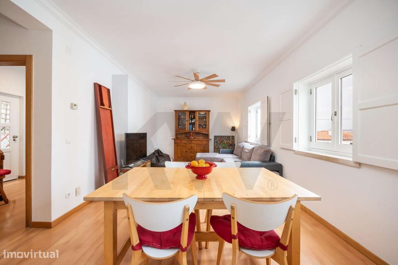 Moradia T3 + 1 | Piso radiante | Junto à Raínha Santa - Santa Clara, C - Grande imagem: 2/28