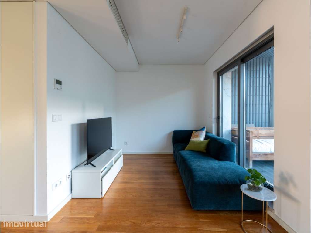 Apartamento T2 com rooftop e terraço junto à Avenida da Liberdade - Grande imagem: 5/25