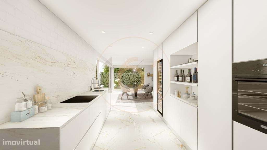 Excelente moradia T3 de 4 frentes em zona nobre de Leça da Palmeira-30