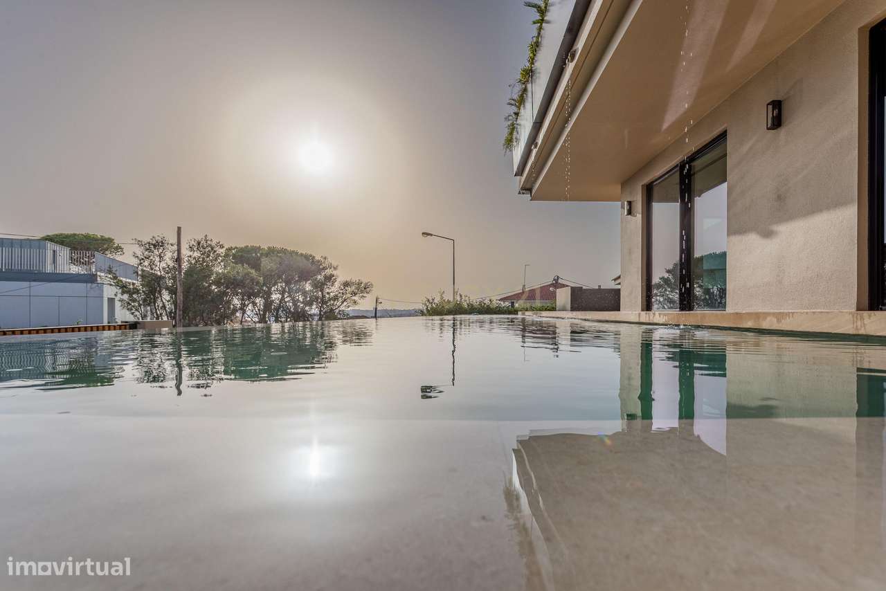 Moradia T4 + T0 Independente — Alto da Parede, Cascais-6