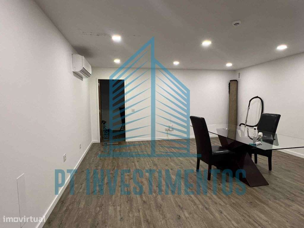 Moradia semi-nova T5+1 em Santa Joana - Aveiro-18