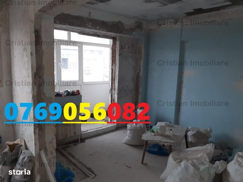 92mp ! 4 camere, conf.1,decomandat  Vidin, pregatit pt renovare