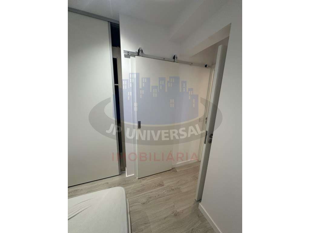 Vende se Apartamento T2 Albufeira-13